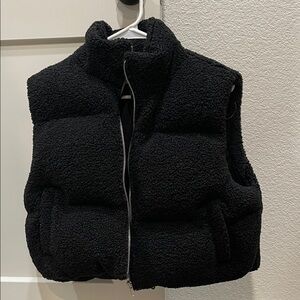Black Sherpa Puffer Vest Cropped Small New